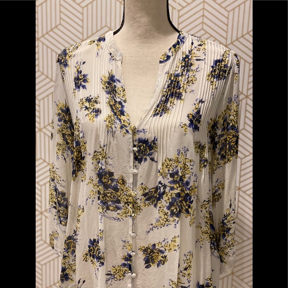 JOIE Silk Porcelain Laurel B Floral Pleat Blouse - Picture 5 of 7
